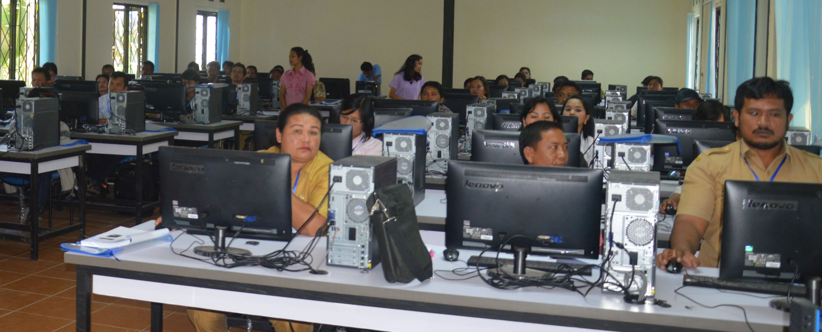 100 Village Officials Participate in a Training on Information and Communication Technology  at IT Del