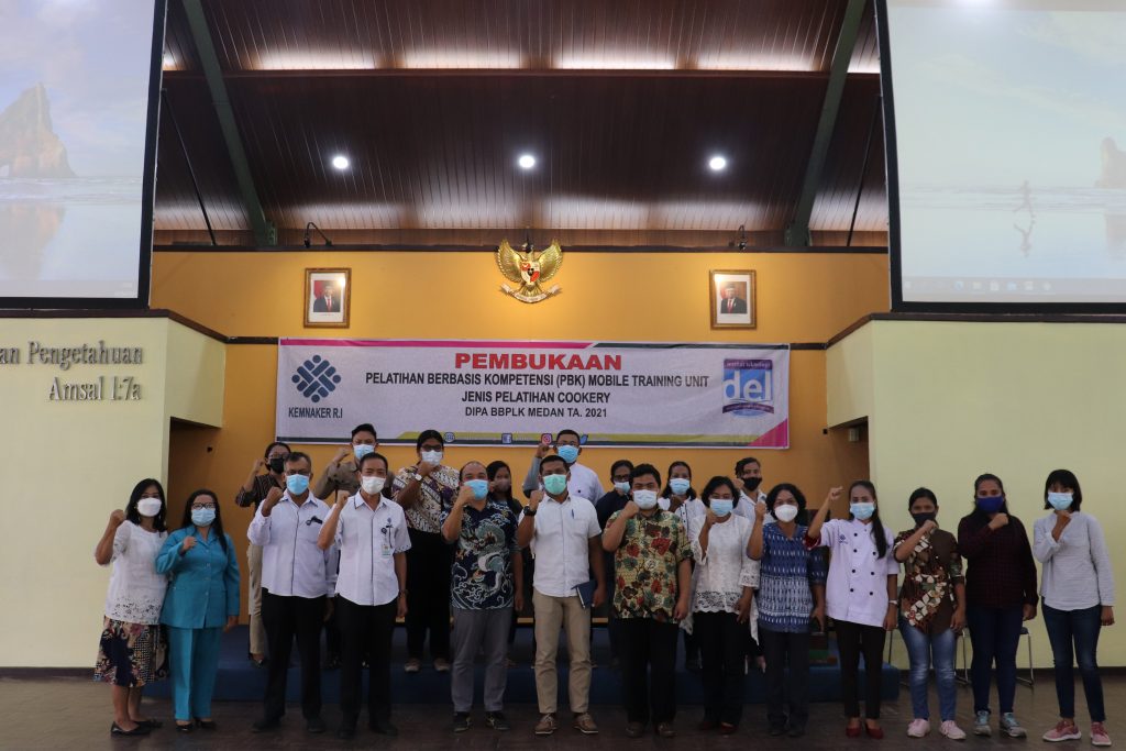 Pembukaan Pelatihan Berbasis Kompetensi (PBK) Mobile Training Unit (MTU), Jenis Pelatihan Cookery di Institut Teknologi Del