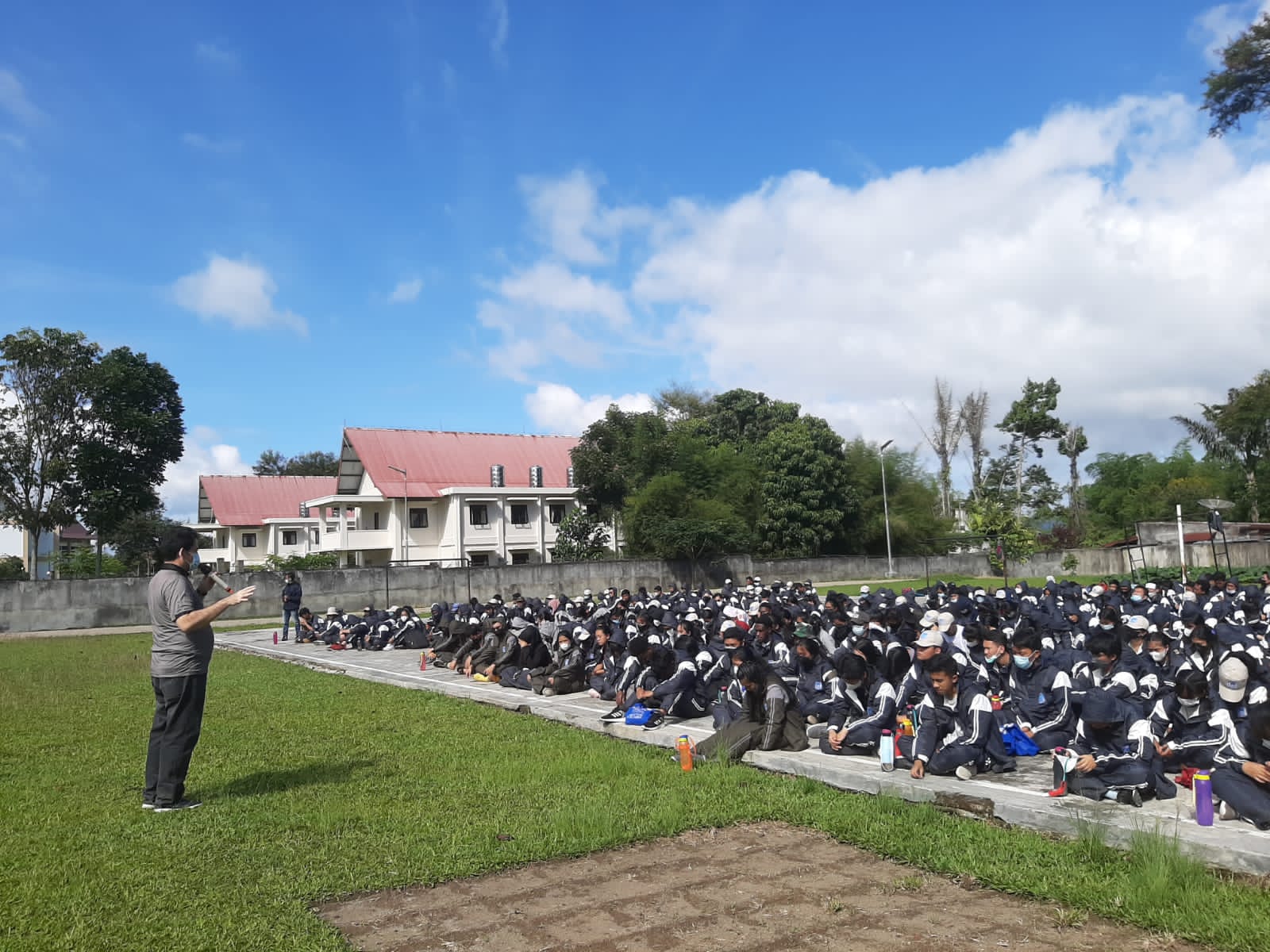 Refreshing dan Malam Keakraban Mahasiswa Institut Teknologi Del