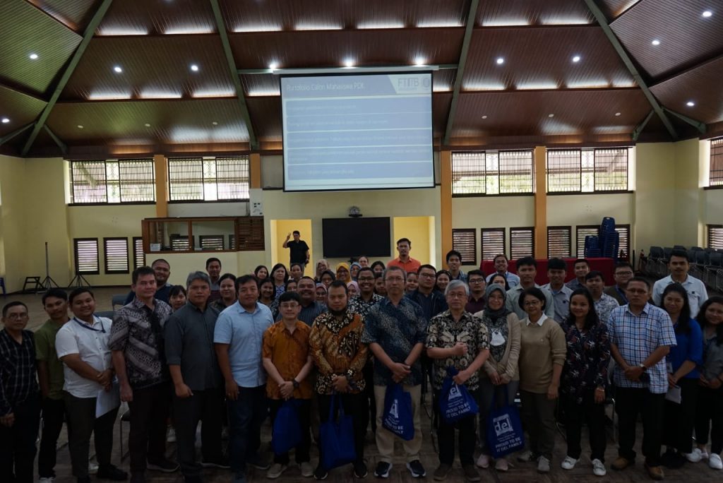 Kunjungan Institut Teknologi Bandung Ke IT Del Terkait Program Doktor Kemitraan