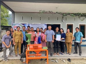 Institut Teknologi Del Menyerahkan Mesin Serbaguna (Pemipil dan Penggiling Jagung, Pengaduk Bahan Pakan dan Pembuat Pellet) Guna Mewujudkan “INTEGRATED FARMING SYSTEM”