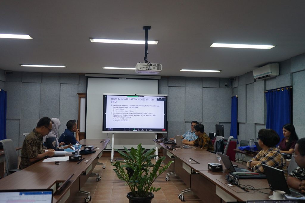 Monitoring dan Evaluasi Pendanaan Pelaksanaan Program Penelitian dan Pengabdian kepada Masyarakat Tahun 2023 oleh LLDikti I di IT Del