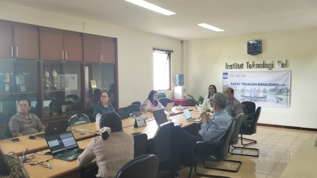 Institut Teknologi Del Laksanakan Rapat Tinjauan Manajemen (RTM) Hasil Survei Kepuasan Layanan TA 2024/2025