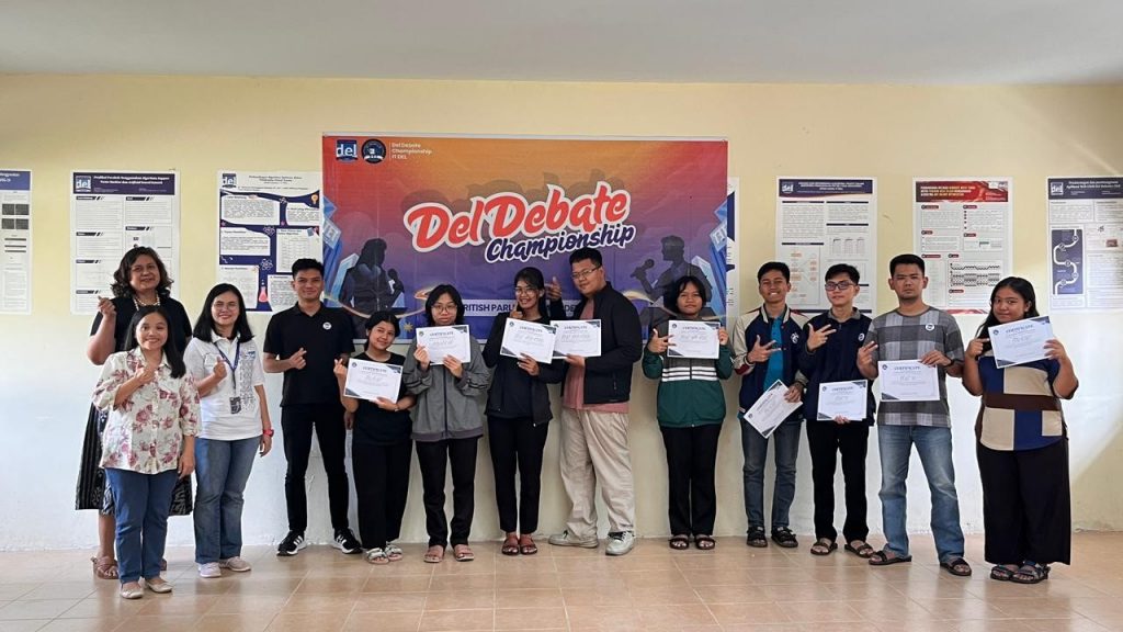 Del English Club Sukses Selenggarakan Del Debate Championship 2026, Asah Critical Thinking dan Public Speaking Mahasiswa