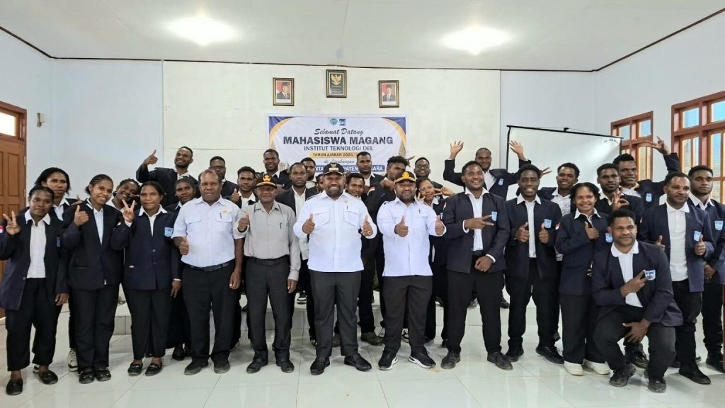 Kembali ke Daerah, 28 Mahasiswa IT Del Jalani Magang di Tolikara