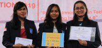 Mahasiswa Prodi S1 Manajemen Rekayasa yaitu Sarah Ratna Sari Panjaitan, Oktaviani Panjaitan, Maria Elfrida Sibuea dan team Atas Juara ke 2 Pada Lomba 9TH Product Design Competition Region: SUMUT & ACEH